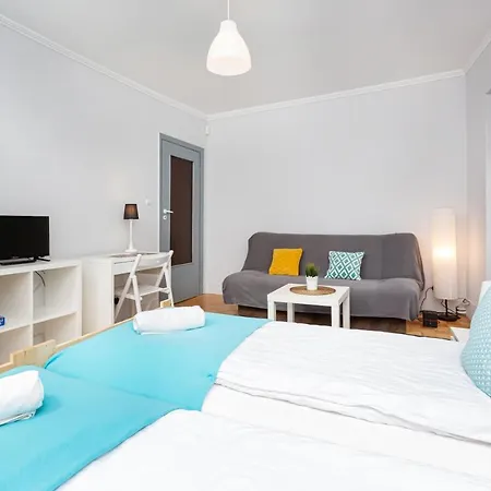 Niepodleglosci By Renters Apartman
